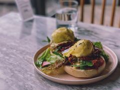 疯狂手撕牛肉班尼迪克蛋-The Rug Cafe(王府中环店)