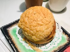 -新大咀港式茶餐厅(宝山万达店)