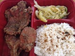 排骨饭-大圆碗•T骨大排饭(永安道店)