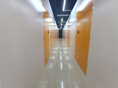 -安东易迷你自助仓储寄存仓库(草桥店)