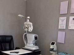 -瑞司视光眼镜·蔡司战略合作眼镜店(新街口店)