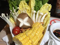 养生拼盘-探窝·竹笙椰子鸡(杨箕店)