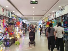 -西北轻工批发市场