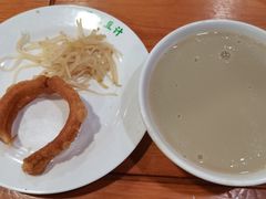 焦圈-老磁器口豆汁店(天坛店)
