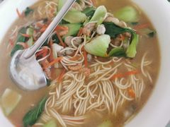 -三姐妹·海鲜大排档