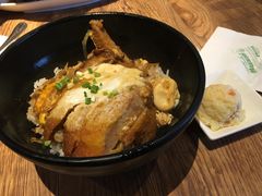 -玛格萝妮(汇智国际商业中心店)