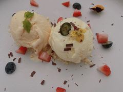 芒果冰激凌-The ROOF (通盈中心店)