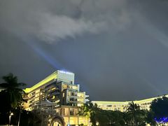 -亚龙湾中心广场