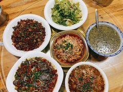 -勇猛子川菜馆(新军路店)