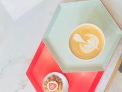 手工奶盖茶-茶是一枝花泡茶店