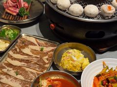 -草家酱蟹炭火烤肉店(珲春南路一店)