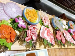 -明洞阿姨·韩式酱蟹烤肉·创意料理(三元桥店)