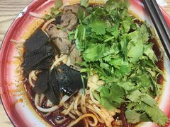 -刘二姐襄阳牛肉面(鸟巢店)
