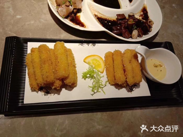 东大方传统菜(延安路店)拉丝的年糕图片