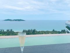 -瑰丽酒店·海吧·天际下午茶·现场DJ·天台酒吧