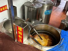 -凤张螺蛳粉·爽口粉(跃进路总店)