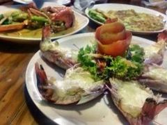 -J Daeng Seafood