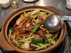 -胡须佬鸡煲四季火锅店(石厦西村直营店)