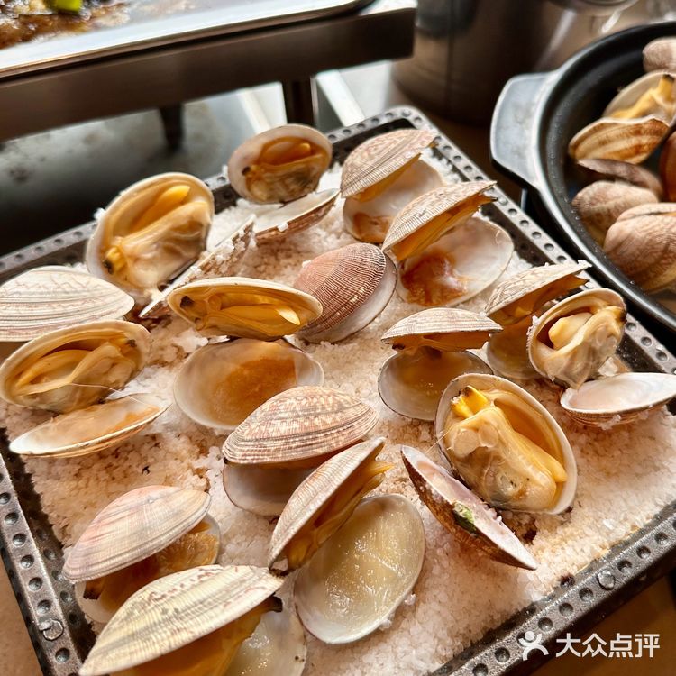 大连海鲜烤鱼！用大连话说！血好歹！！！