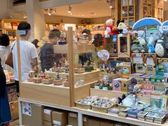 -猫的天空之城概念书店(苏州平江店)