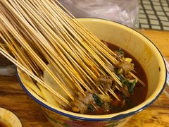 -拈签一笑黄牛肉辣卤串串