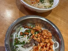 -李氏紫竹林卤粉(火车站店)