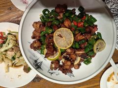 -苹果树下艺术餐厅(宋庄店)