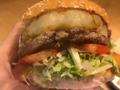 -The Habit Burger Grill 哈比特汉堡(爱琴海店)