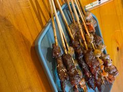 -巴汗羊肉串烧烤店