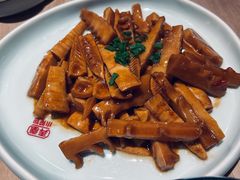 私房油焖笋-弄堂小笼包(天津南开大悦城店)