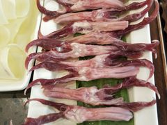 鲜鸭舌-憨石匠鲜菜土火锅(昆都店)