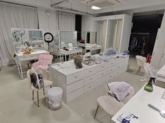 -米游妙妙屋cosplay换装自拍摄影体验馆