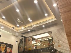 -佰搭果·广式茶餐厅(西华路店)
