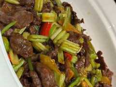 -魏铭鱼头捞饭(晋阳路店)