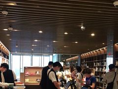 -茑屋书店(天目里店)