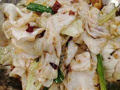 干锅手撕包菜-粤仔湾砂锅粥(广益哥伦布店)