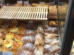 -苹果花园(乳山路店)
