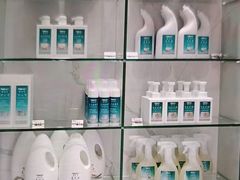 -福奈特洗衣洗鞋(海阳路店)