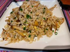 牛肝菌炒饭-香巴拉云南餐厅(华莱坞店)