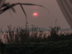 -亮河湾山庄