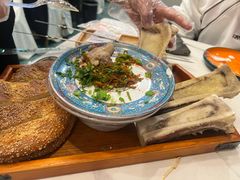-乡村馕坑肉·烧烤·新疆菜·本地人更爱吃(阿勒泰首店)