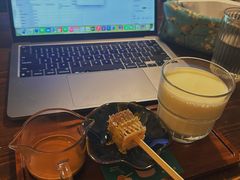 -默迹咖啡馆