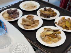 -天宜隆蘑菇宴火锅(石景山旗舰店)