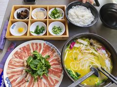 -桥香园云南过桥米线(红龙井店)