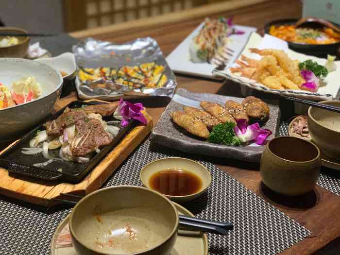 花藤屋-"去的是晋阳东路上的分店,进去脱鞋服务员会."-大众点评移动版