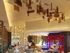 -松咖啡自助餐厅·松北香格里拉