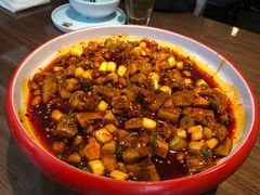 -有红鸡毛店·川菜(建设路店)