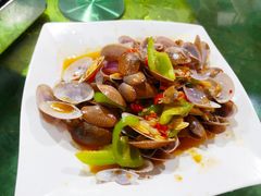 -四川小胡子海鲜(丁村万人海鲜广场店)