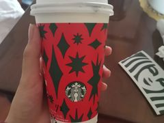 -星巴克臻选(盐城金鹰聚龙湖店)