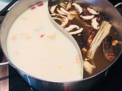 猪肚鸡火锅-捞王锅物料理(上海世茂广场店)